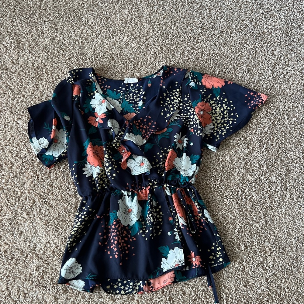Women’s blouse